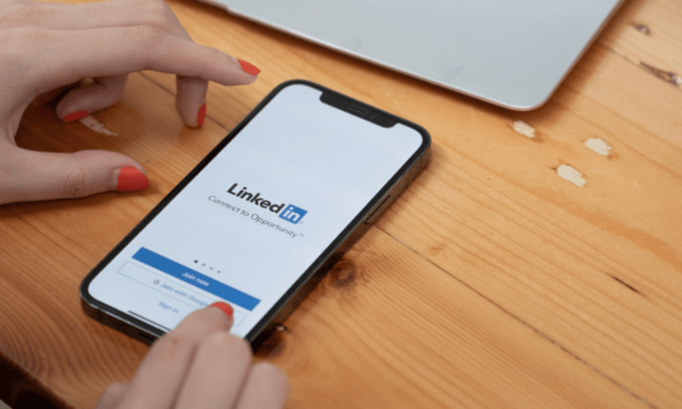Crafting The Ideal LinkedIn Profile